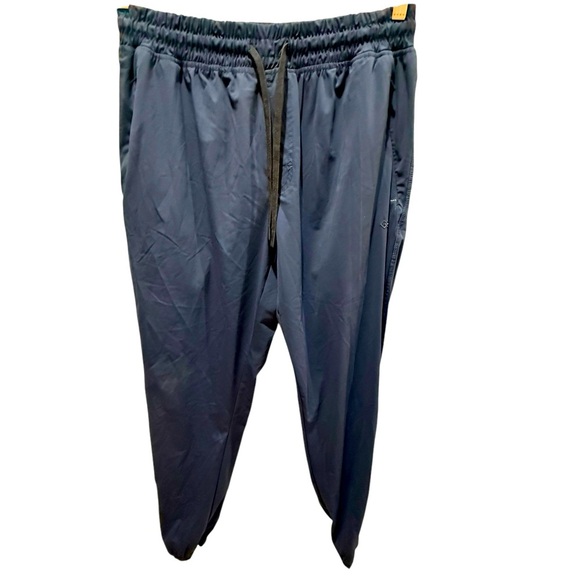 Navy Legends joggers size large in excellent condition - Picture 2 of 5